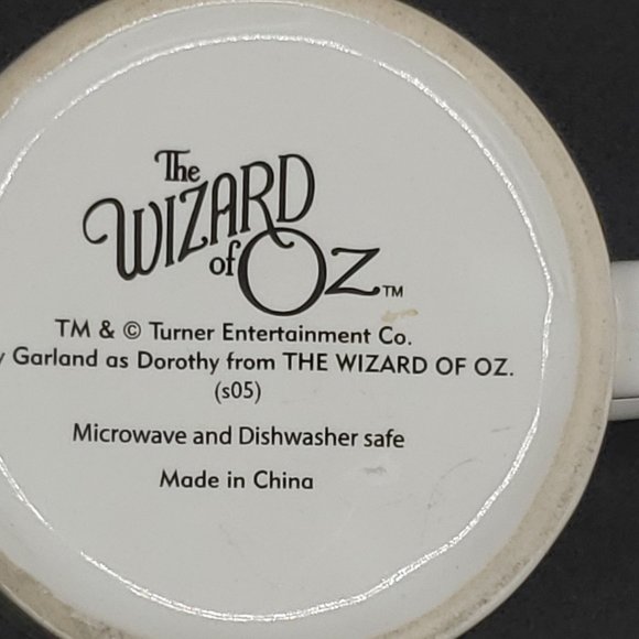 Wizard Of Oz Coffee Mug Dorothy & Wicked Witch, Flying Monkeys - Picture 6 of 6